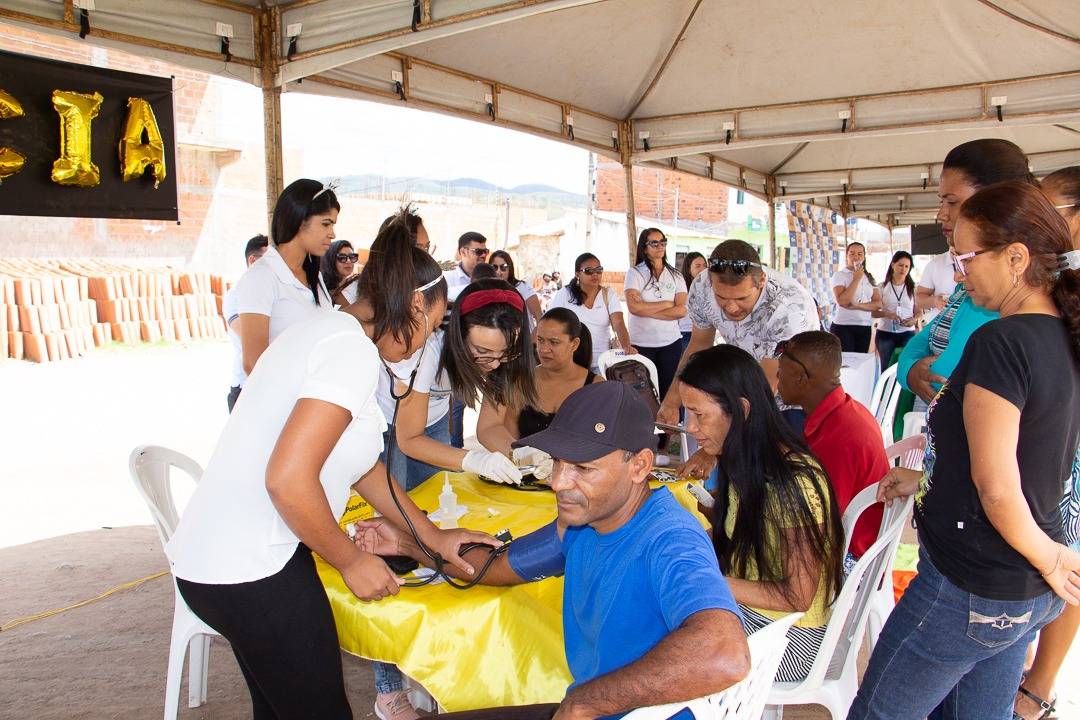 Unex promove Dia de Responsabilidade Social em Feira de Santana