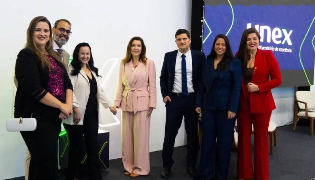 Inauguração do novo Núcleo de Prática Jurídica contou com metodologia ativa conduzida pela docente da Rede UniFTC/Unex e ministra do STJ, Daniela Teixeira