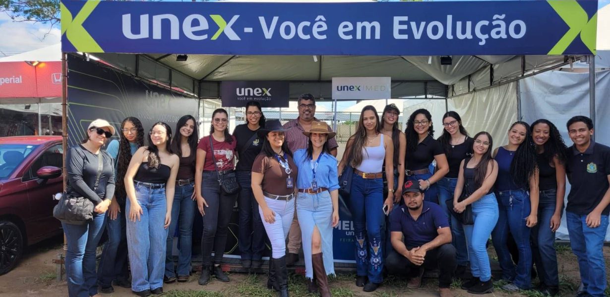 UNEX Medicina Veterinária leva estudantes para atividades práticas durante a 47ª Expofeira